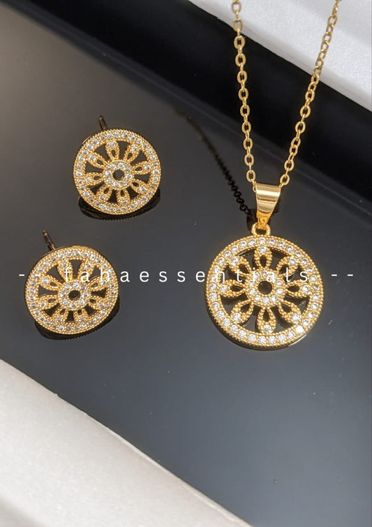 Floral Gold Locket Set